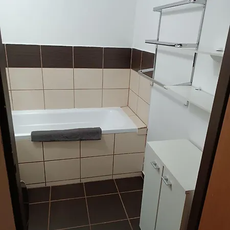 Apartmán 2 Izbovy