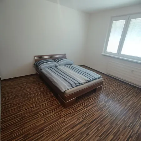 2 Izbovy Nitra