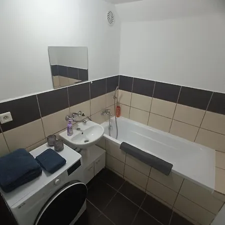 2 Izbovy Apartmán *
